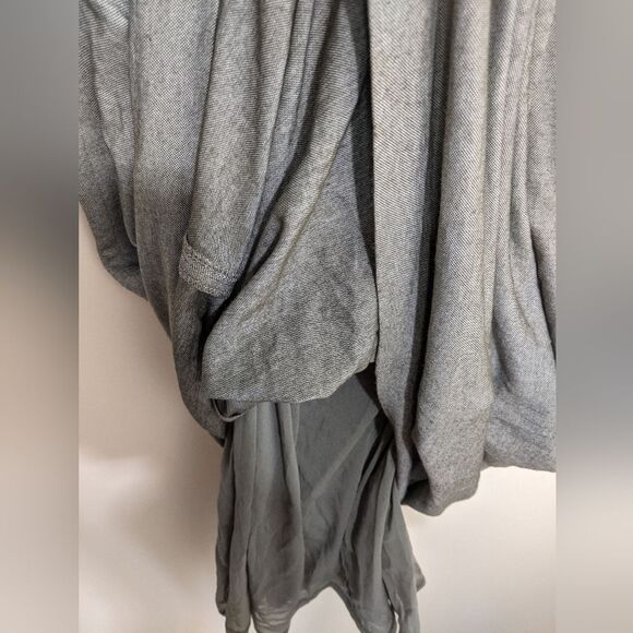 Escada V-Neck Sleeveless Knit Sheath Cactus Dress - Picture 7 of 16